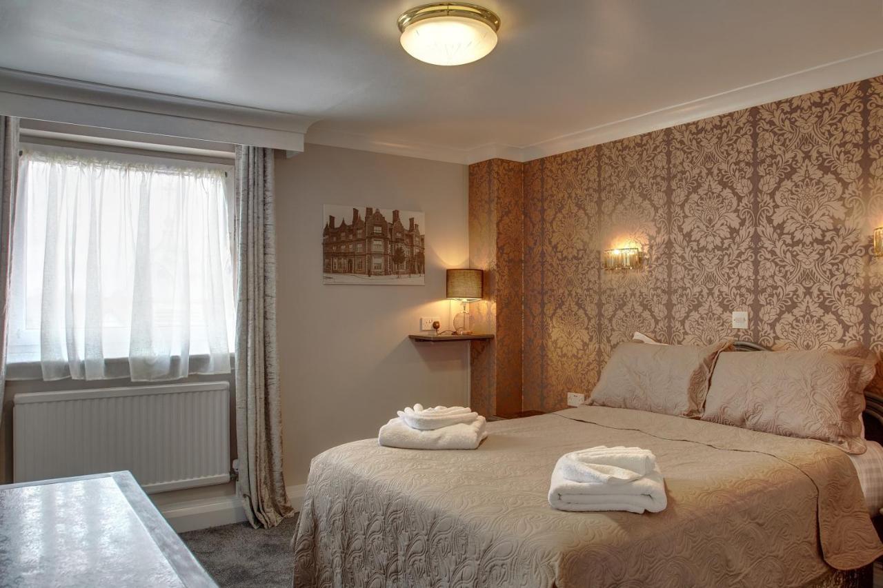 The Orwell Hotel フェリックストウ エクステリア 写真
