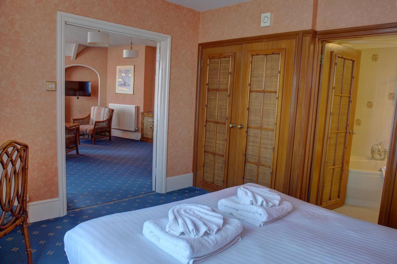 The Orwell Hotel フェリックストウ エクステリア 写真