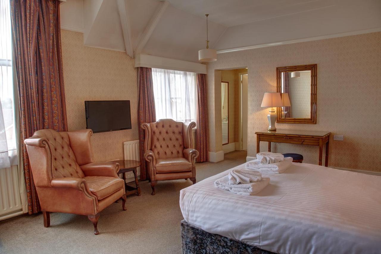 The Orwell Hotel フェリックストウ エクステリア 写真