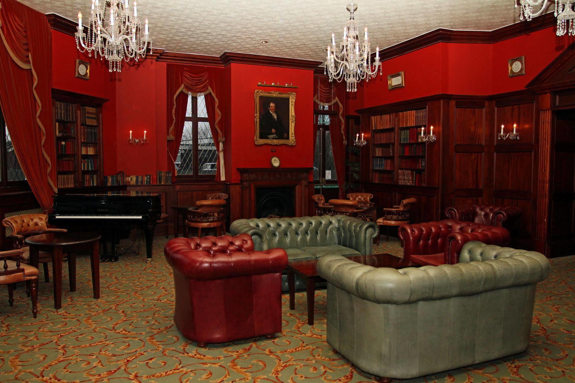 The Orwell Hotel フェリックストウ エクステリア 写真